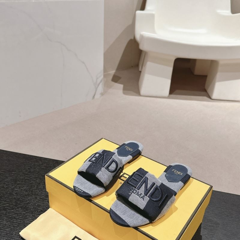F**di slippers